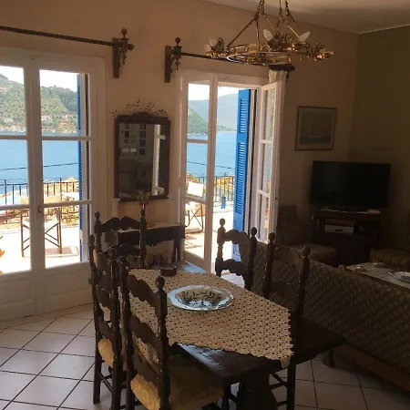 Dora Holiday home